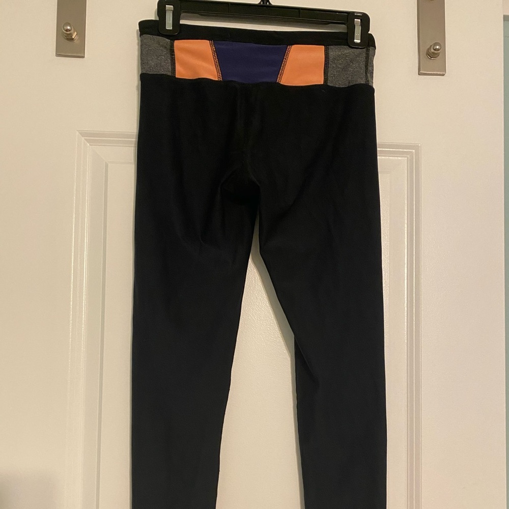 Workout pants - Picture 2 of 2